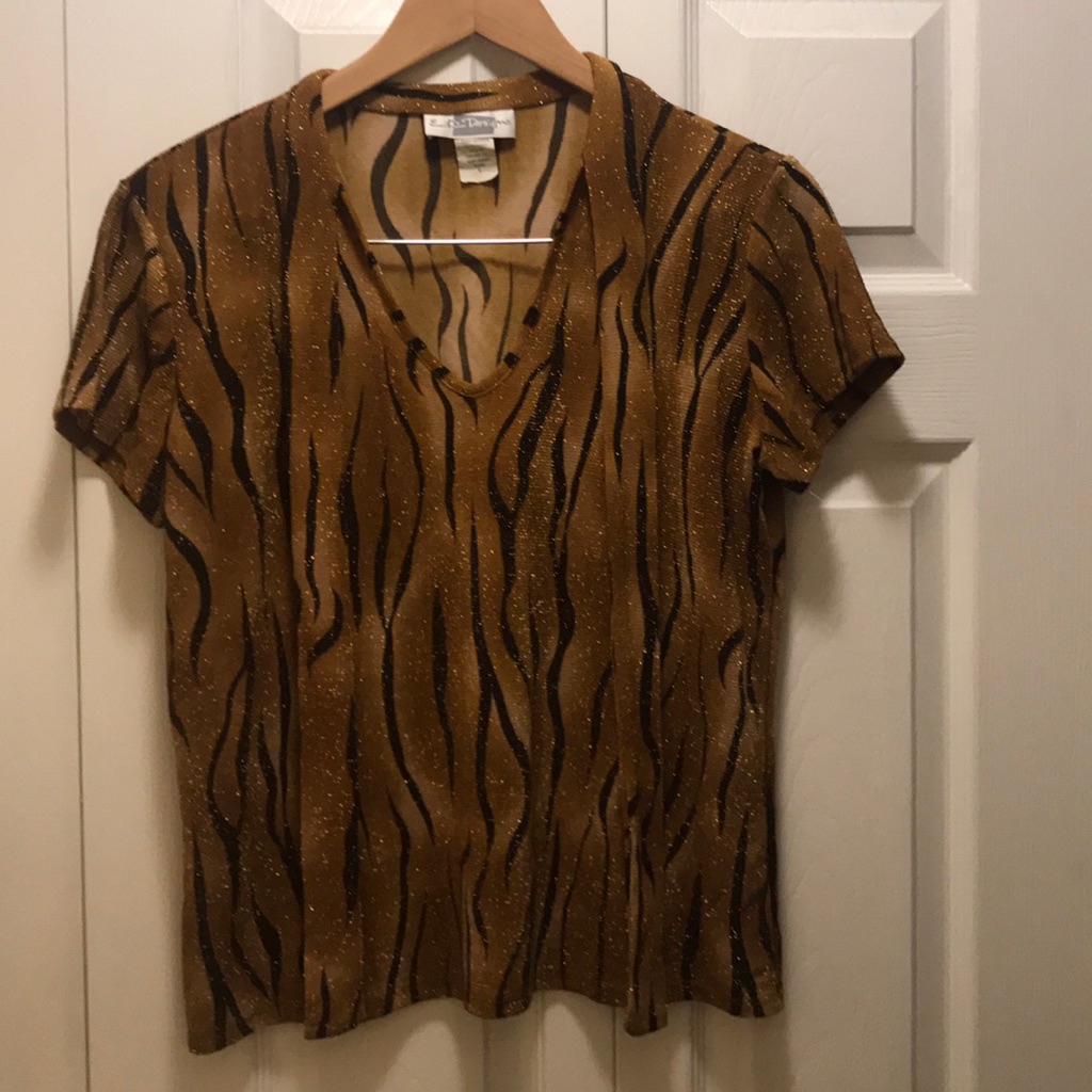 E.C.Design Top